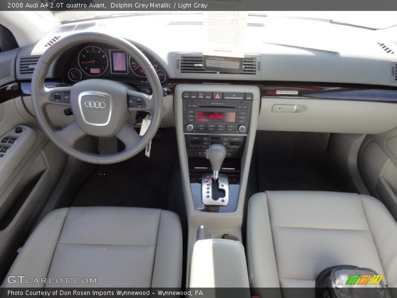 Dashboard of 2008 A4 2.0T quattro Avant