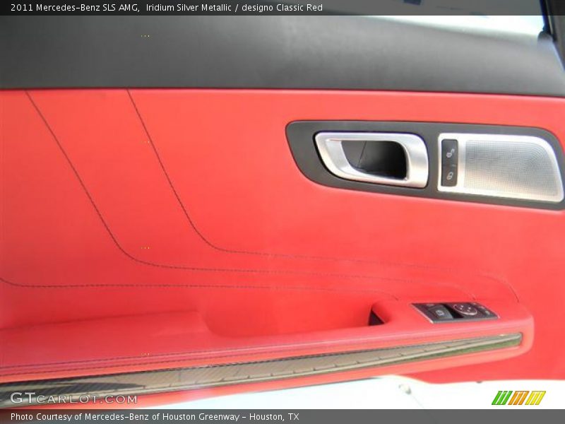 Iridium Silver Metallic / designo Classic Red 2011 Mercedes-Benz SLS AMG