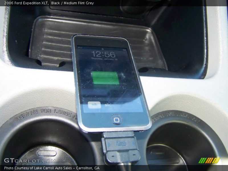 Black / Medium Flint Grey 2006 Ford Expedition XLT