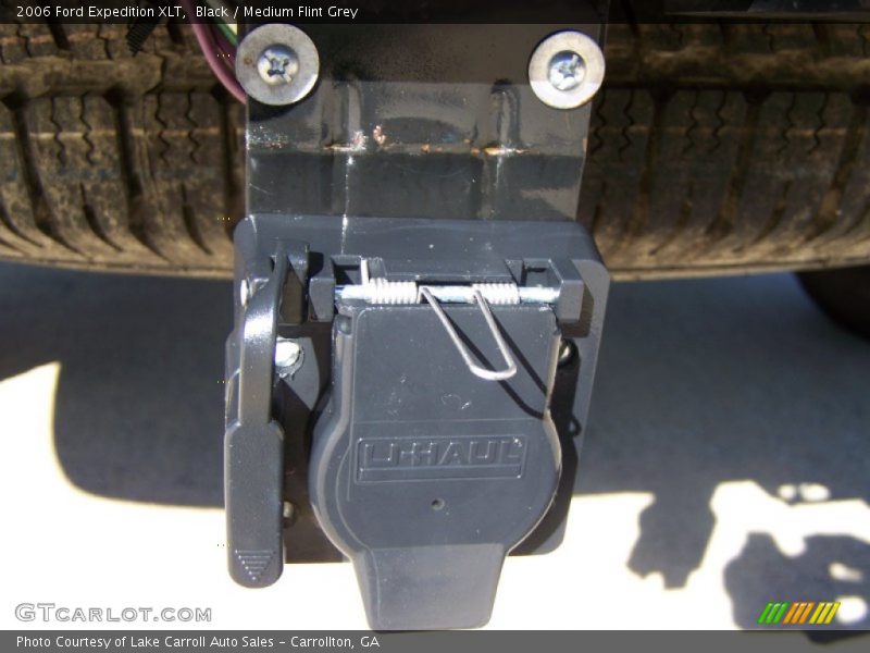 Black / Medium Flint Grey 2006 Ford Expedition XLT