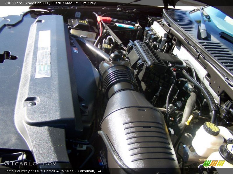 Black / Medium Flint Grey 2006 Ford Expedition XLT