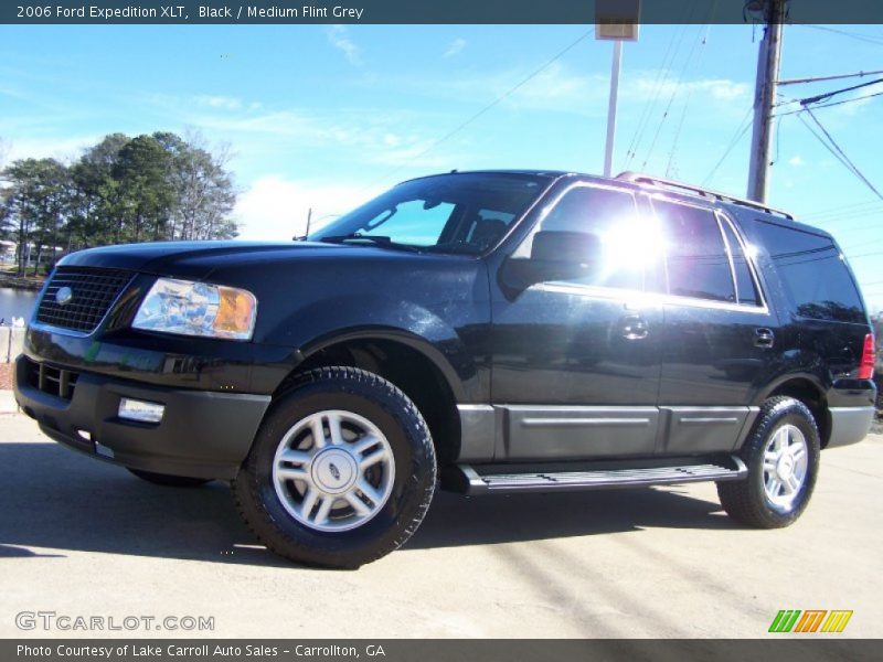 Black / Medium Flint Grey 2006 Ford Expedition XLT