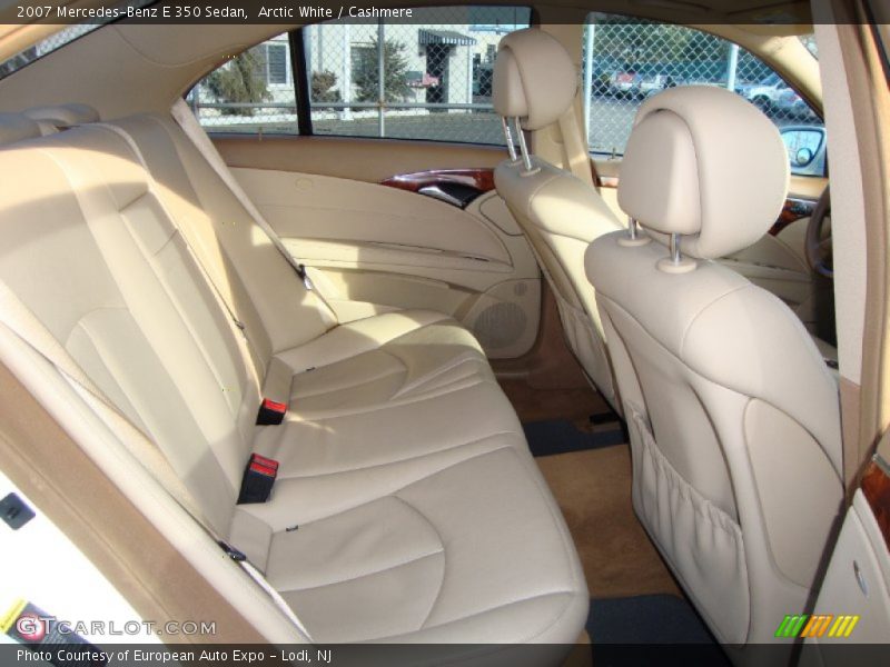 Arctic White / Cashmere 2007 Mercedes-Benz E 350 Sedan
