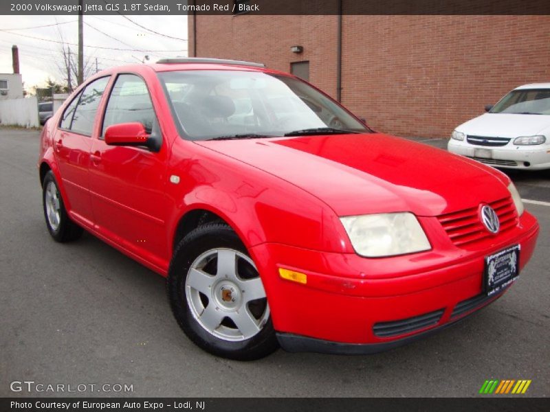 Tornado Red / Black 2000 Volkswagen Jetta GLS 1.8T Sedan