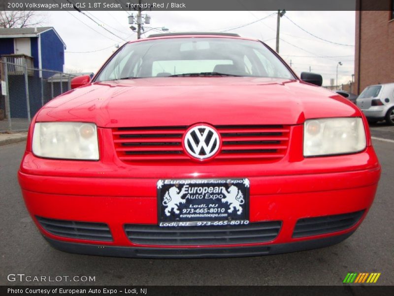 Tornado Red / Black 2000 Volkswagen Jetta GLS 1.8T Sedan