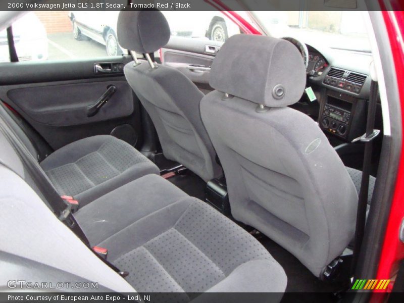 Tornado Red / Black 2000 Volkswagen Jetta GLS 1.8T Sedan