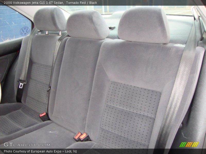Tornado Red / Black 2000 Volkswagen Jetta GLS 1.8T Sedan