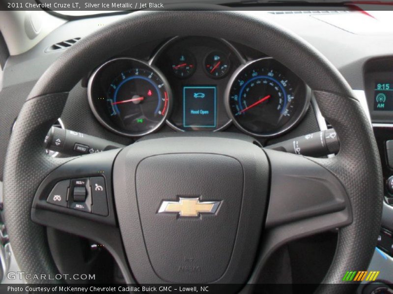Silver Ice Metallic / Jet Black 2011 Chevrolet Cruze LT
