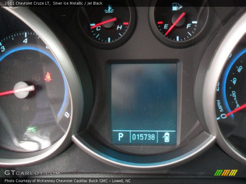 Silver Ice Metallic / Jet Black 2011 Chevrolet Cruze LT