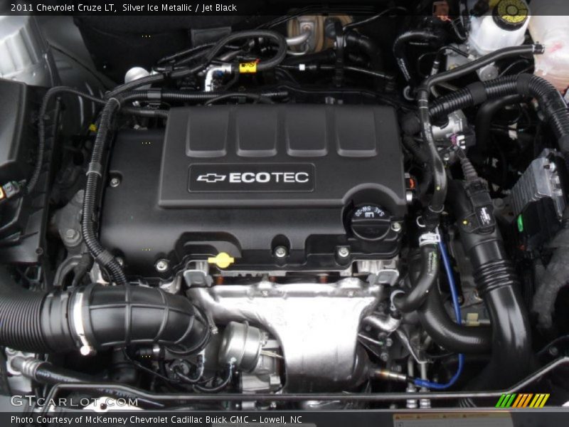 Silver Ice Metallic / Jet Black 2011 Chevrolet Cruze LT