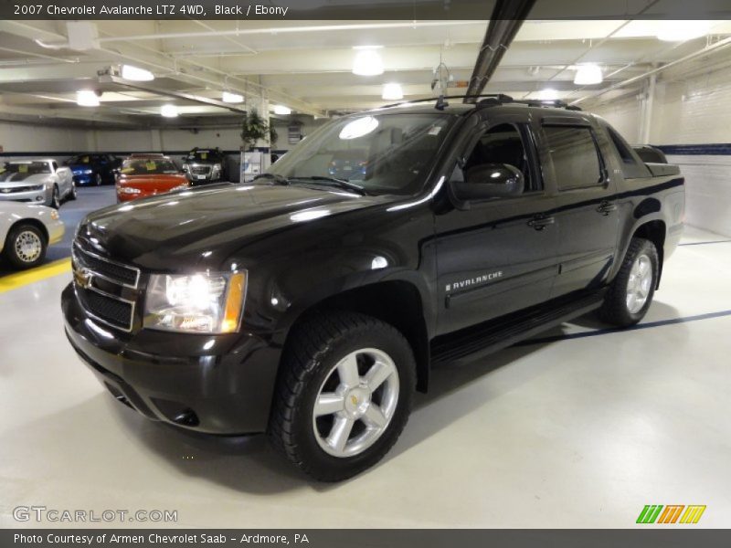 Black / Ebony 2007 Chevrolet Avalanche LTZ 4WD