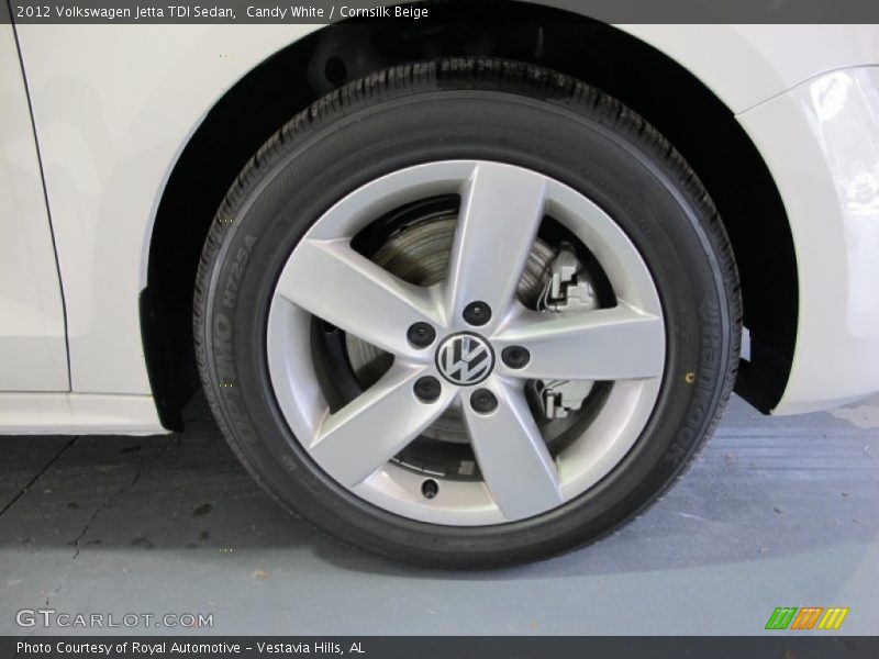 Candy White / Cornsilk Beige 2012 Volkswagen Jetta TDI Sedan