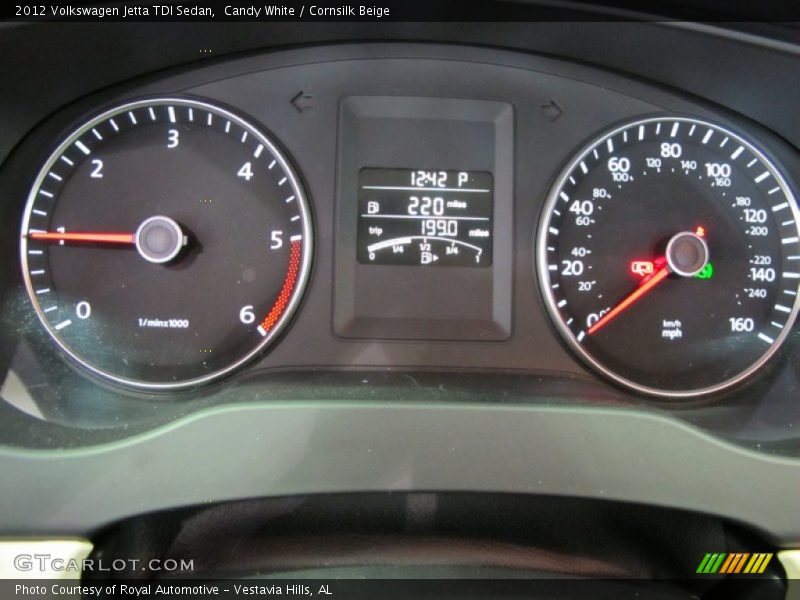 Candy White / Cornsilk Beige 2012 Volkswagen Jetta TDI Sedan
