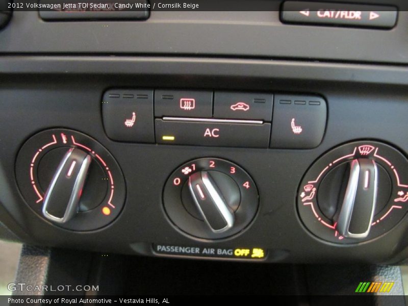 Candy White / Cornsilk Beige 2012 Volkswagen Jetta TDI Sedan