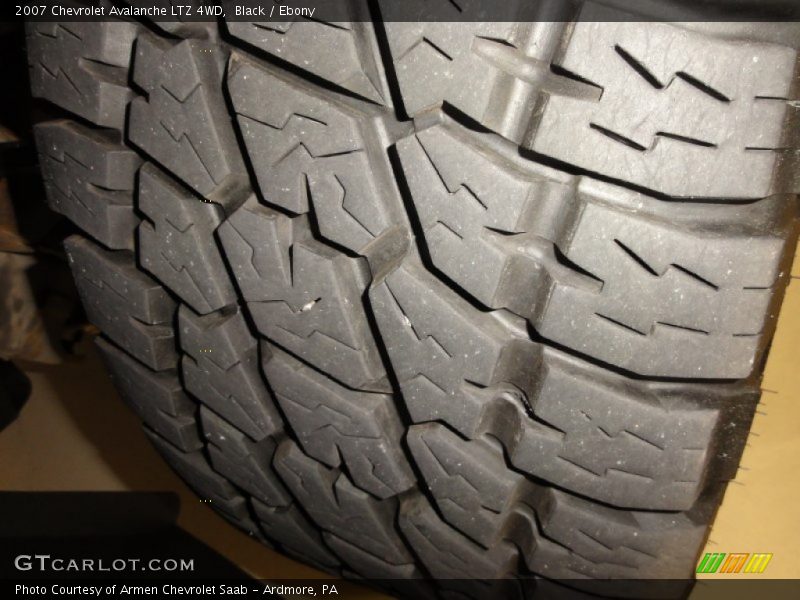 Black / Ebony 2007 Chevrolet Avalanche LTZ 4WD