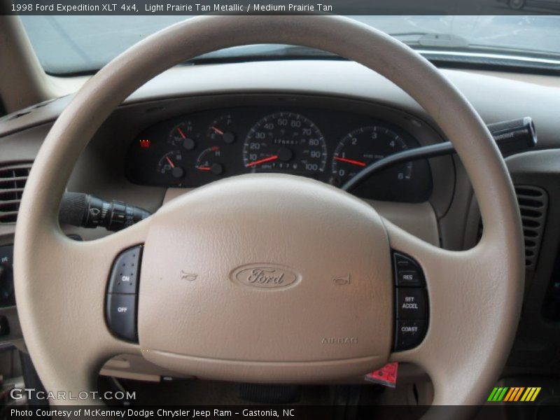 Light Prairie Tan Metallic / Medium Prairie Tan 1998 Ford Expedition XLT 4x4