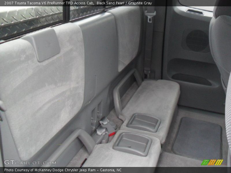  2007 Tacoma V6 PreRunner TRD Access Cab Graphite Gray Interior