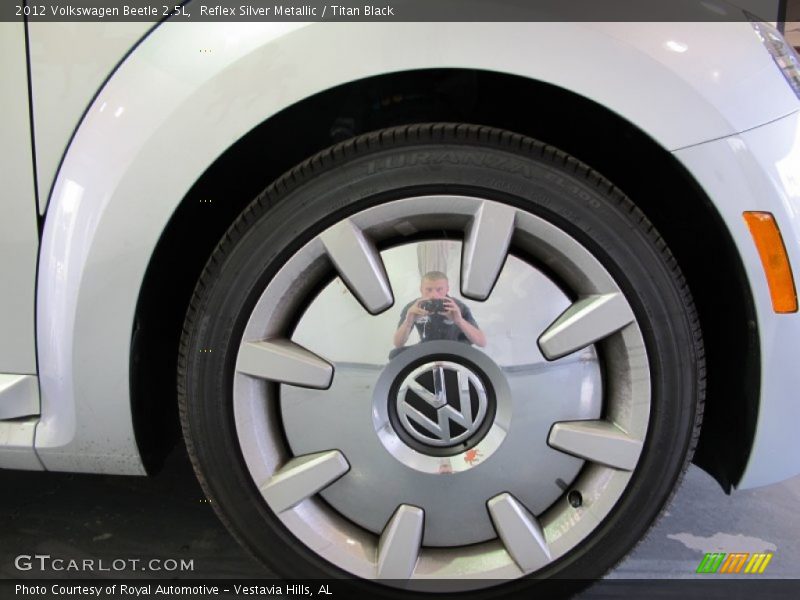Reflex Silver Metallic / Titan Black 2012 Volkswagen Beetle 2.5L