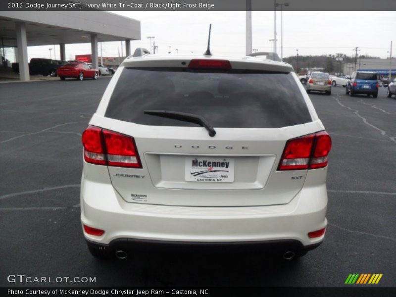 Ivory White Tri-Coat / Black/Light Frost Beige 2012 Dodge Journey SXT