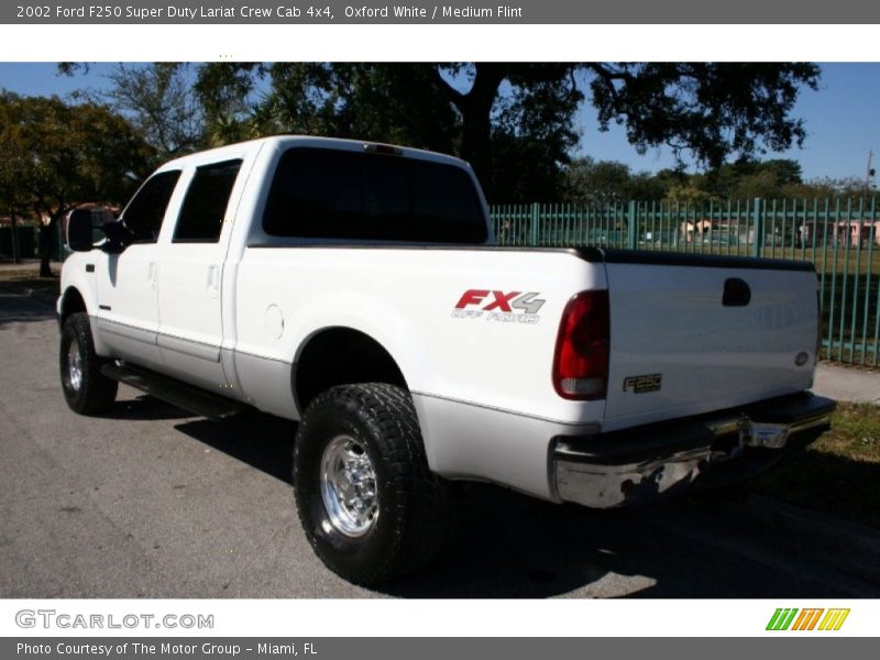 Oxford White / Medium Flint 2002 Ford F250 Super Duty Lariat Crew Cab 4x4