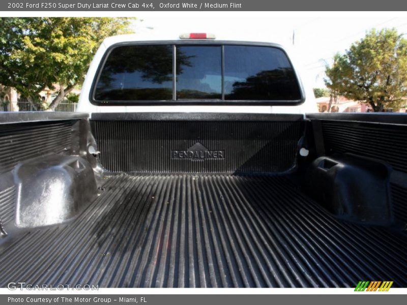 Oxford White / Medium Flint 2002 Ford F250 Super Duty Lariat Crew Cab 4x4