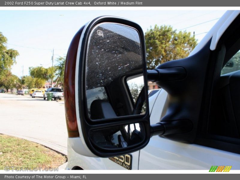 Oxford White / Medium Flint 2002 Ford F250 Super Duty Lariat Crew Cab 4x4