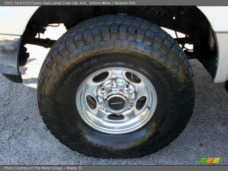 Oxford White / Medium Flint 2002 Ford F250 Super Duty Lariat Crew Cab 4x4