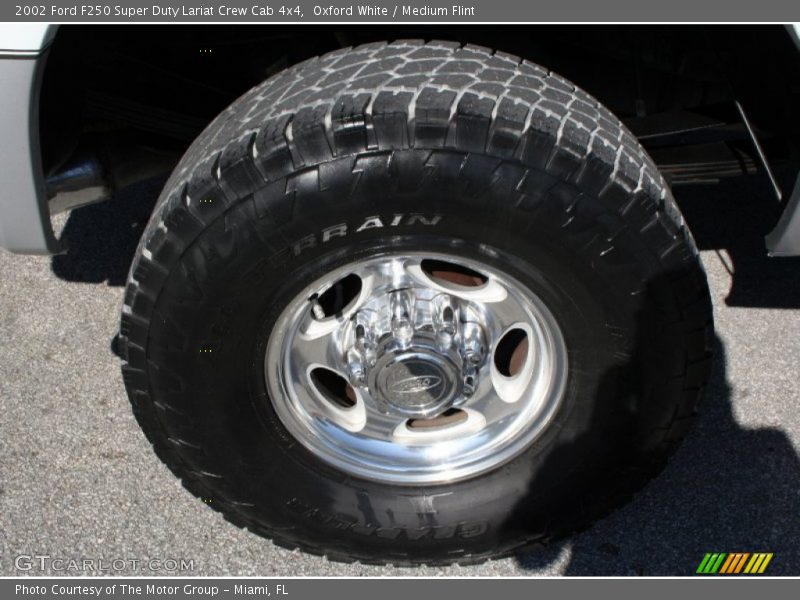 Oxford White / Medium Flint 2002 Ford F250 Super Duty Lariat Crew Cab 4x4