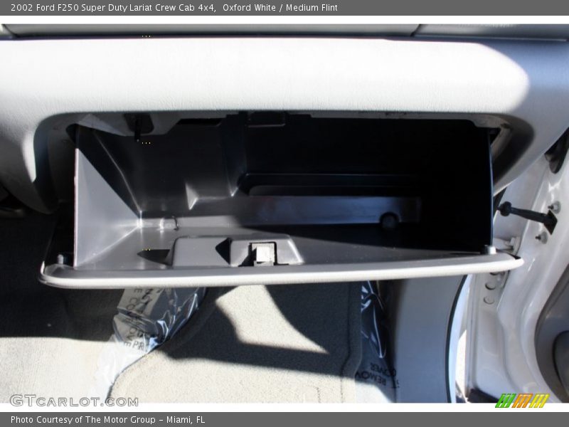 Oxford White / Medium Flint 2002 Ford F250 Super Duty Lariat Crew Cab 4x4