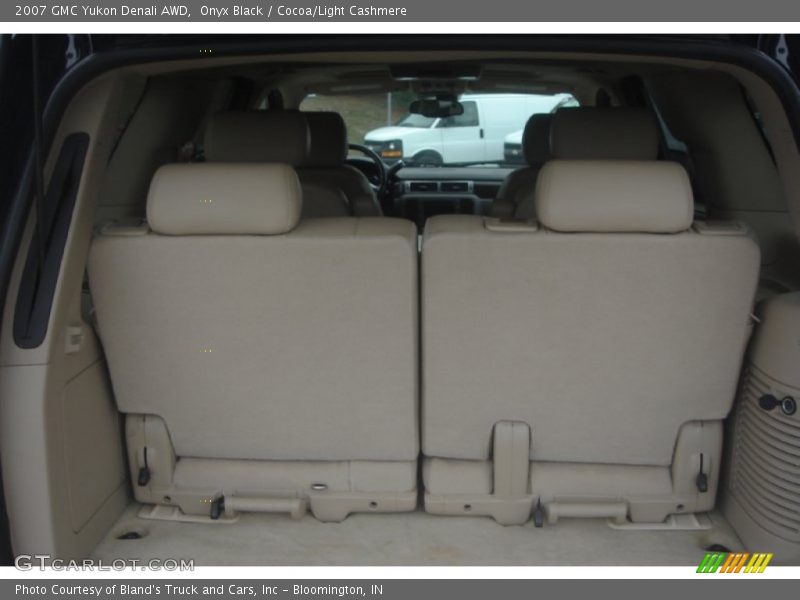 Onyx Black / Cocoa/Light Cashmere 2007 GMC Yukon Denali AWD