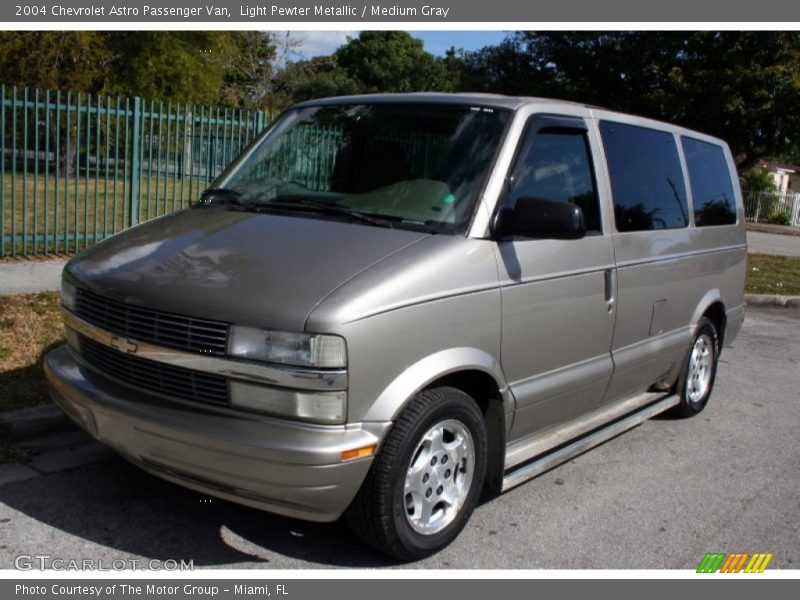 Light Pewter Metallic / Medium Gray 2004 Chevrolet Astro Passenger Van
