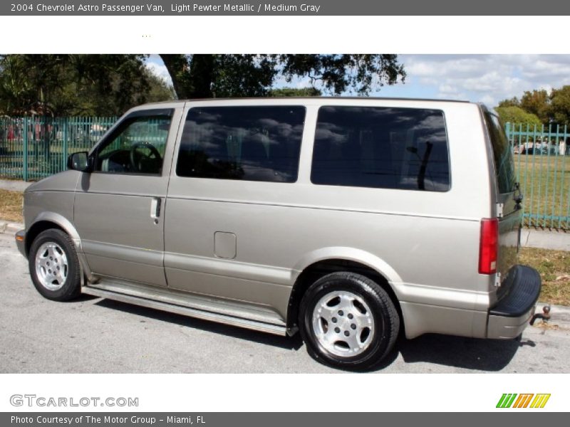 Light Pewter Metallic / Medium Gray 2004 Chevrolet Astro Passenger Van