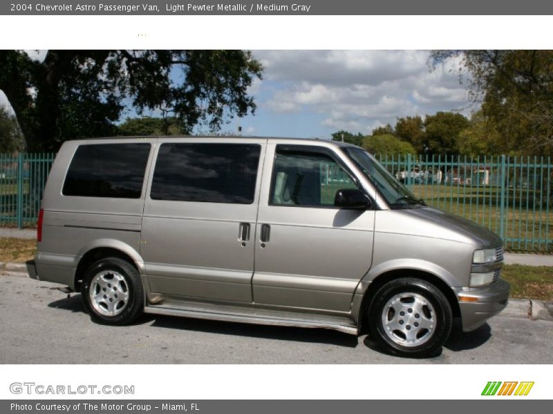 Light Pewter Metallic / Medium Gray 2004 Chevrolet Astro Passenger Van