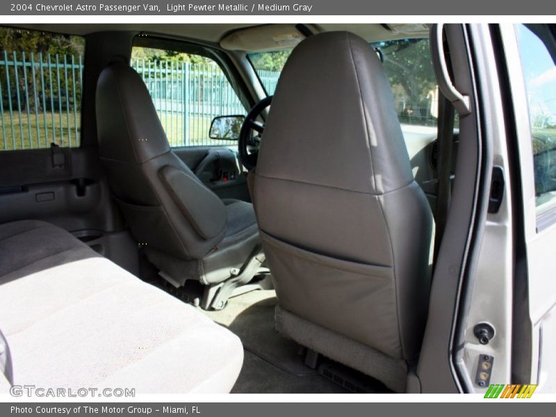 Light Pewter Metallic / Medium Gray 2004 Chevrolet Astro Passenger Van
