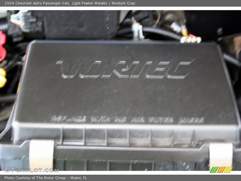 Light Pewter Metallic / Medium Gray 2004 Chevrolet Astro Passenger Van