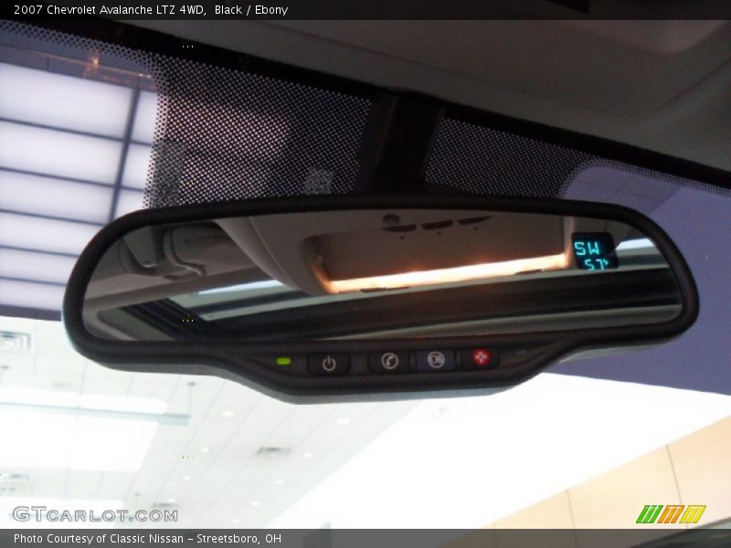 Black / Ebony 2007 Chevrolet Avalanche LTZ 4WD