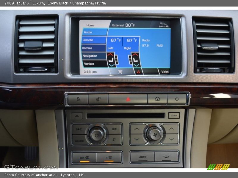 Ebony Black / Champagne/Truffle 2009 Jaguar XF Luxury