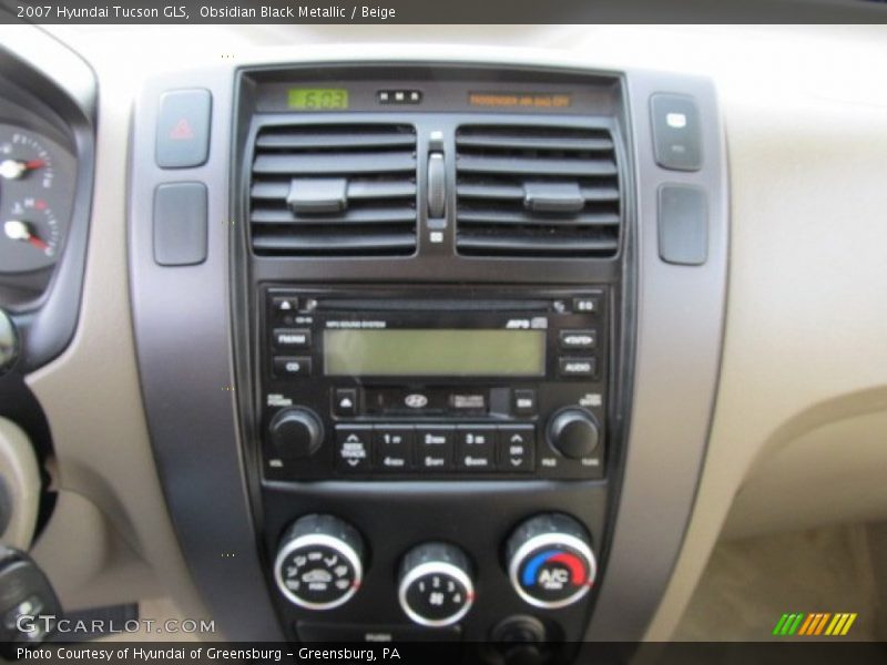 Obsidian Black Metallic / Beige 2007 Hyundai Tucson GLS