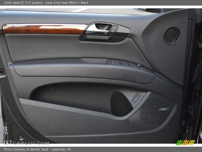 Lava Grey Pearl Effect / Black 2009 Audi Q7 3.6 quattro