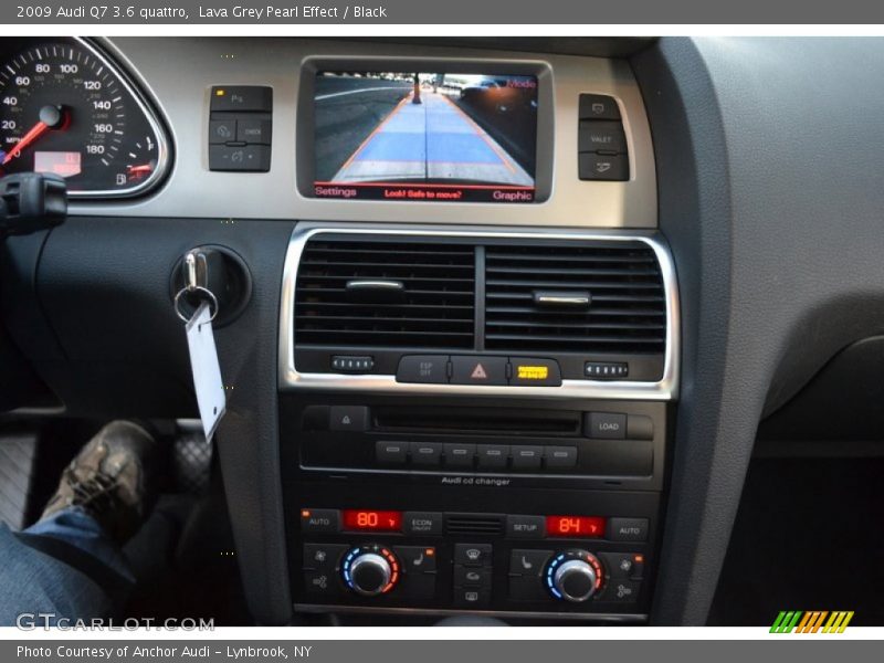 Lava Grey Pearl Effect / Black 2009 Audi Q7 3.6 quattro