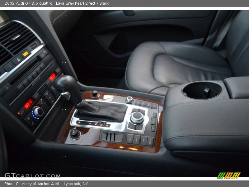 Lava Grey Pearl Effect / Black 2009 Audi Q7 3.6 quattro