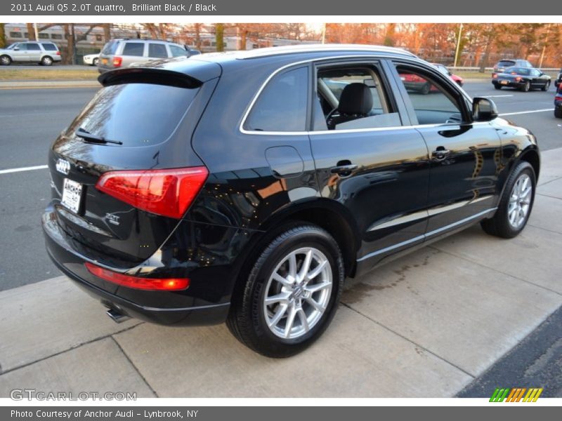 Brilliant Black / Black 2011 Audi Q5 2.0T quattro