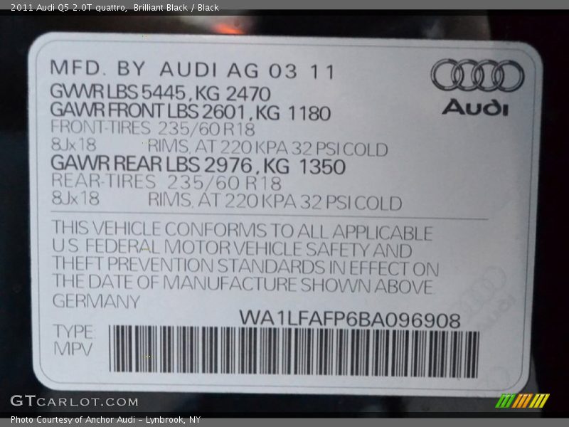 Brilliant Black / Black 2011 Audi Q5 2.0T quattro