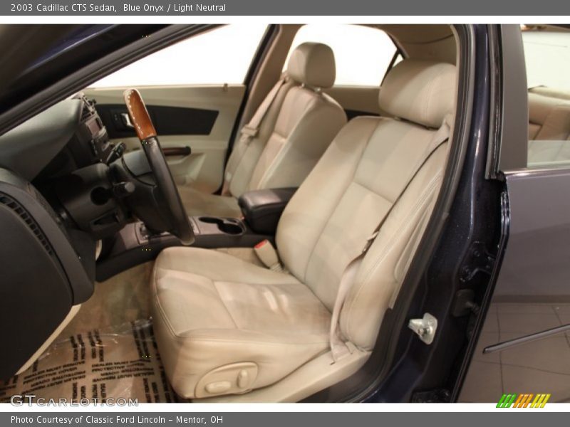 Blue Onyx / Light Neutral 2003 Cadillac CTS Sedan