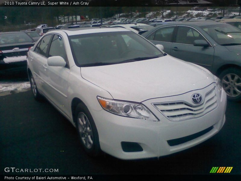 Super White / Ash Gray 2010 Toyota Camry LE