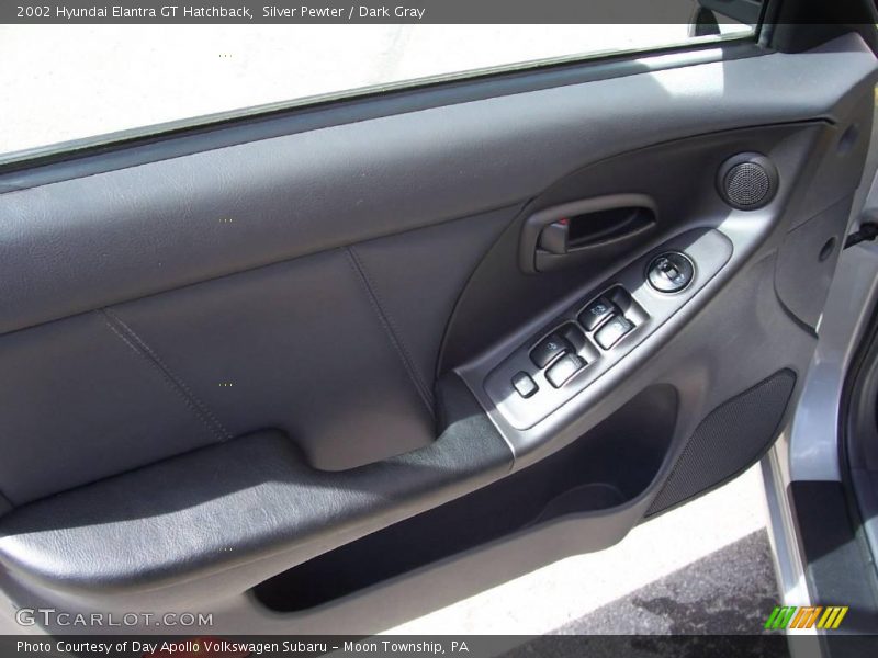 Silver Pewter / Dark Gray 2002 Hyundai Elantra GT Hatchback