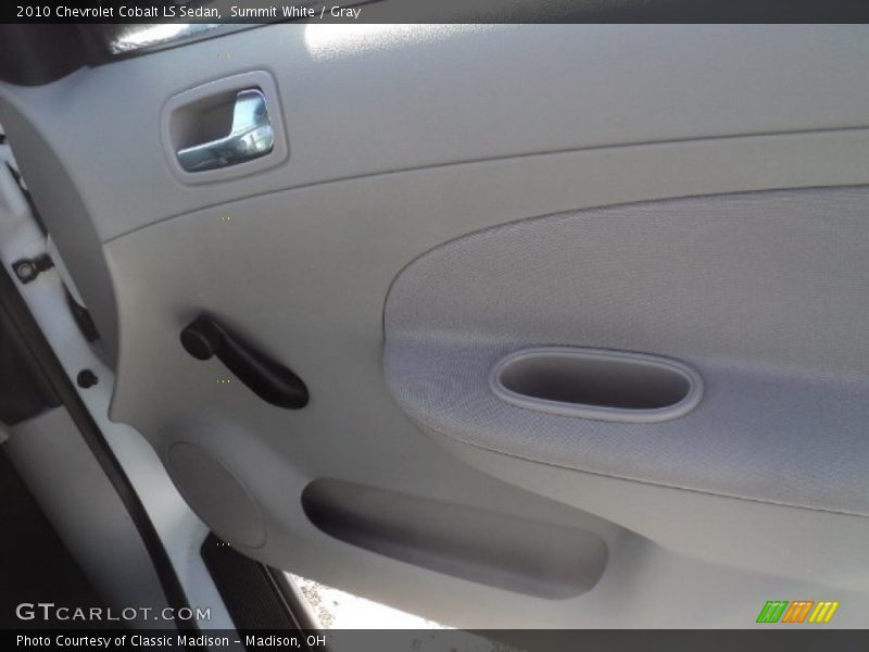 Summit White / Gray 2010 Chevrolet Cobalt LS Sedan