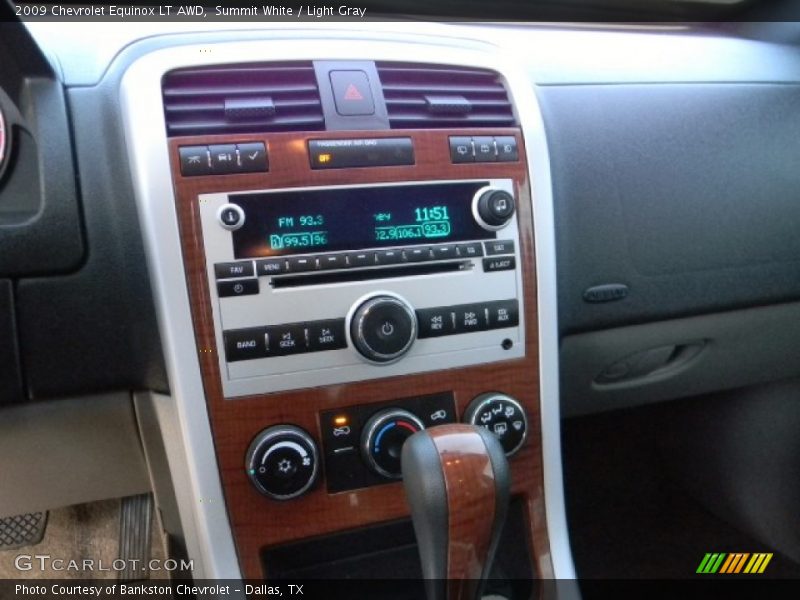 Controls of 2009 Equinox LT AWD