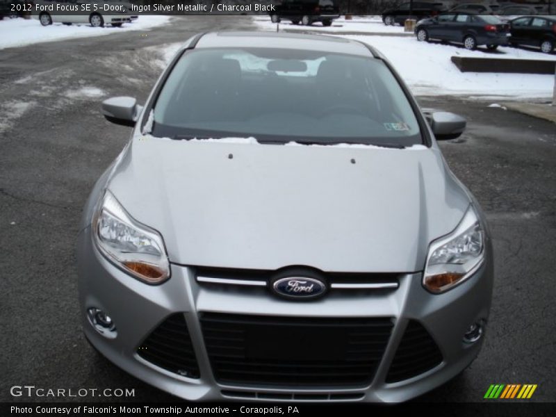 Ingot Silver Metallic / Charcoal Black 2012 Ford Focus SE 5-Door