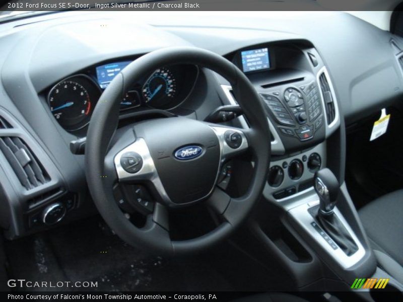 Ingot Silver Metallic / Charcoal Black 2012 Ford Focus SE 5-Door